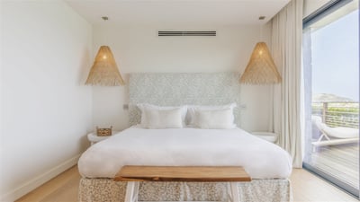 Luxury Villa Photo #61