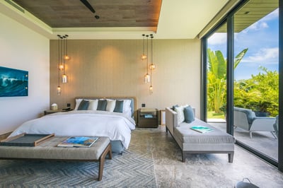 Luxury Villa Photo #14