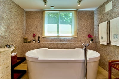 Luxury Villa Photo #26