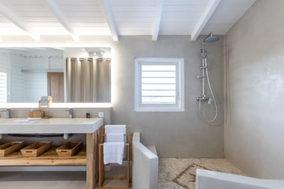 Luxury Villa Photo #32