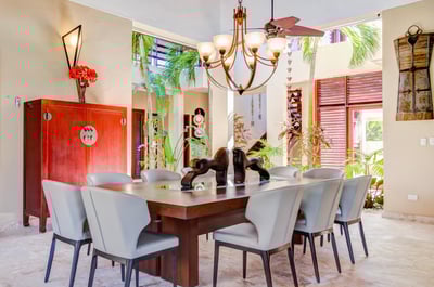 Luxury Villa Photo #15