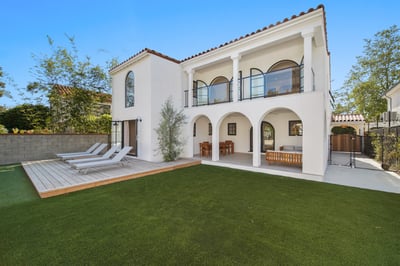 Luxury Villa Photo #4