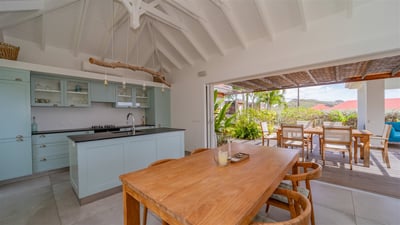 Kitchen & Dining Area