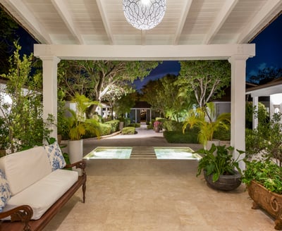Luxury Villa Photo #41