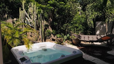 Jacuzzi