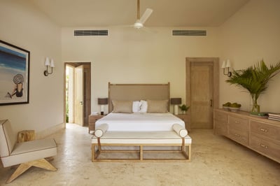 Luxury Villa Photo #31