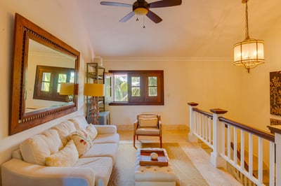Luxury Villa Photo #31