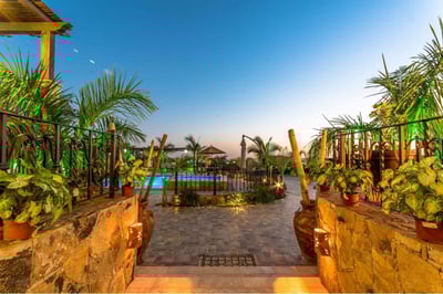 Luxury Villa Photo #8