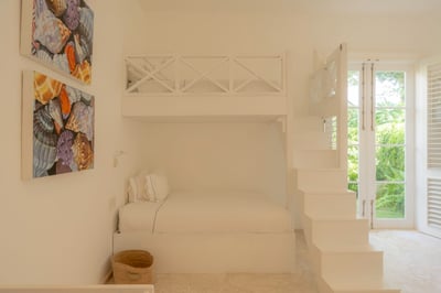 Luxury Villa Photo #76