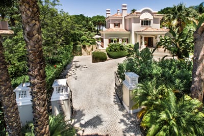 Luxury Villa Photo #13