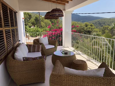 Luxury Villa Photo #10