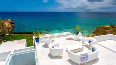 Luxury Villa Photo #13