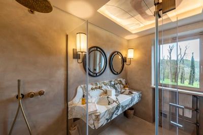 Luxury Villa Photo #28
