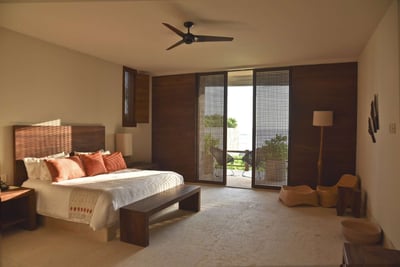 Luxury Villa Photo #29