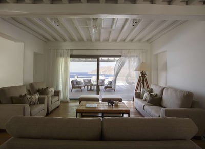 Luxury Villa Photo #14