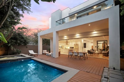 Luxury Villa Photo #2