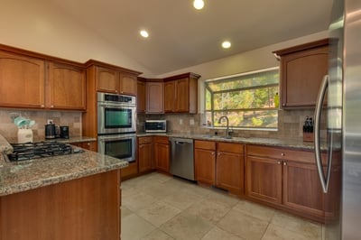 Luxury Villa Photo #9