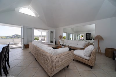Living & Dining Area