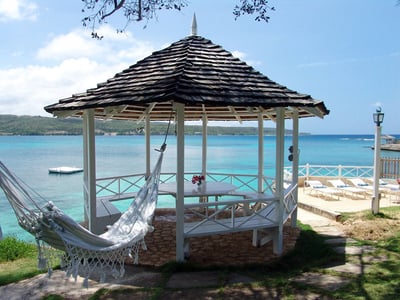 Luxury Villa Photo #6