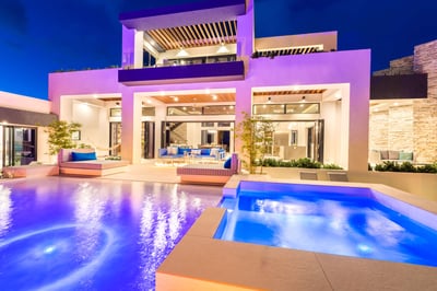Luxury Villa Photo #2