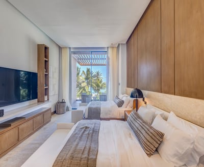 Luxury Villa Photo #45