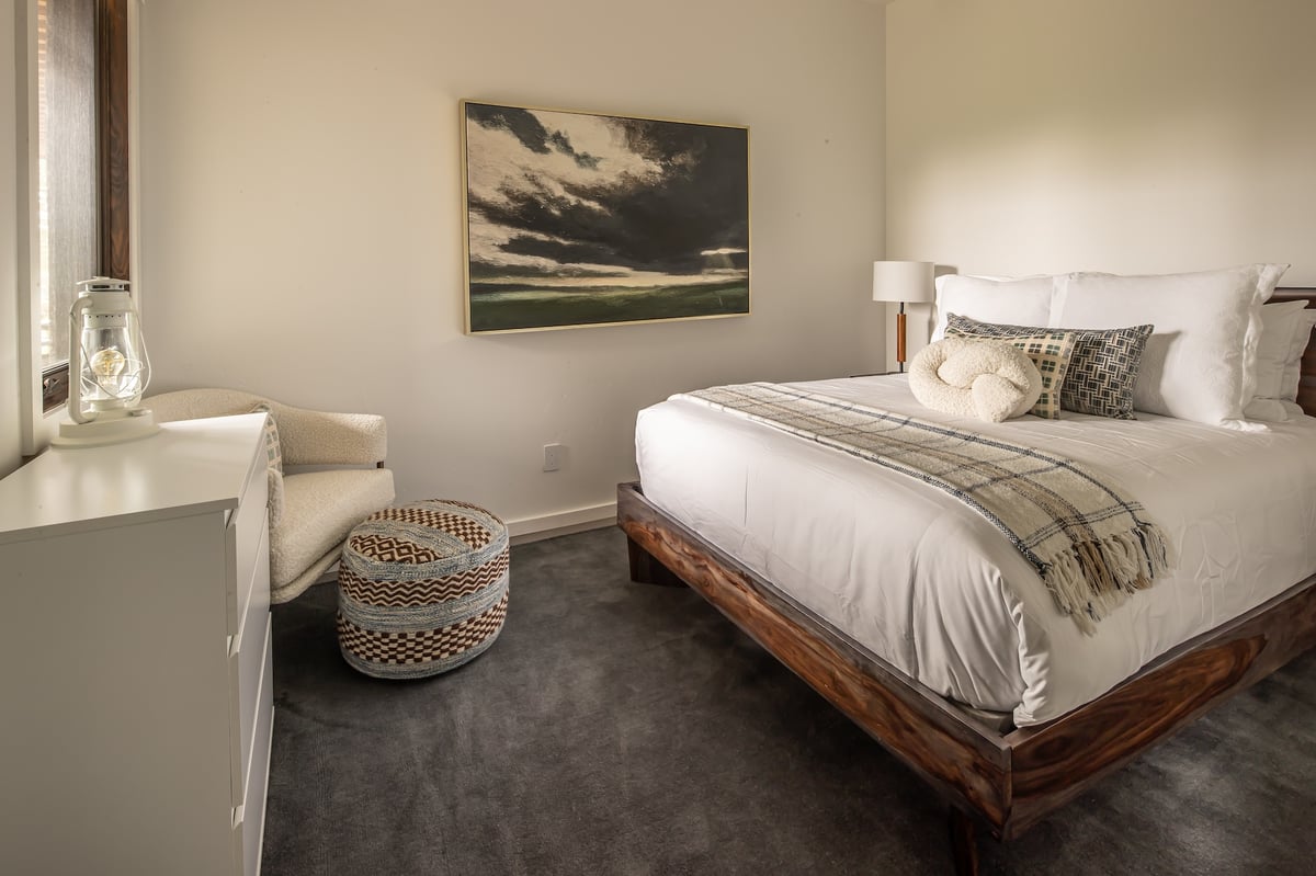 Yeti Ridge Retreat