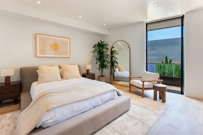 Luxury Villa Photo #29