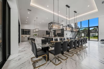 Luxury Villa Photo #20