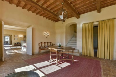 Luxury Villa Photo #30