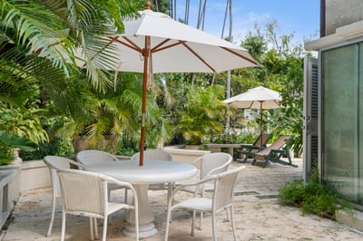 Luxury Villa Photo #11