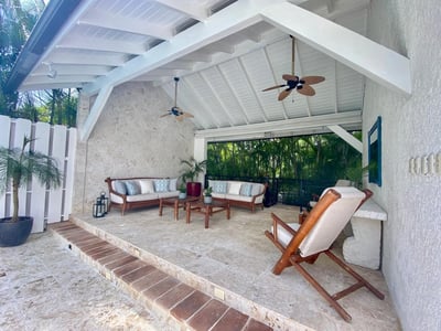 Luxury Villa Photo #9