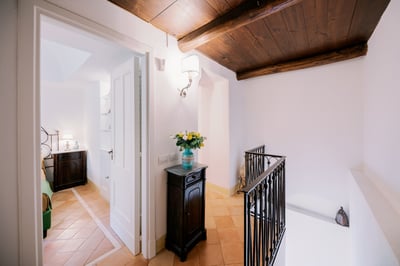 Luxury Villa Photo #19