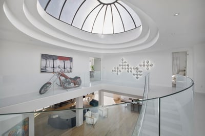 Luxury Villa Photo #28