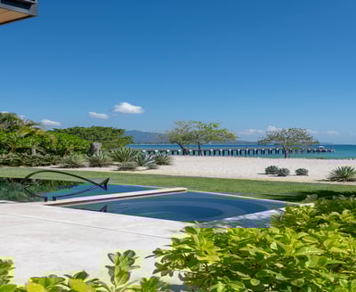 Luxury Villa Photo #11