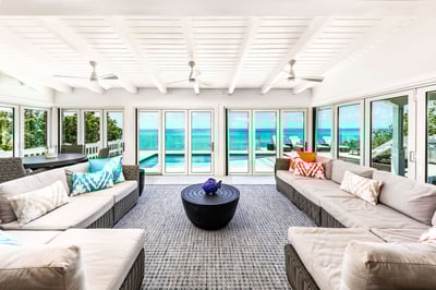 Luxury Villa Photo #19