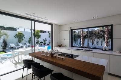 Luxury Villa Photo #10