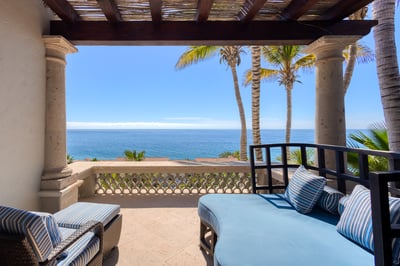 Luxury Villa Photo #43