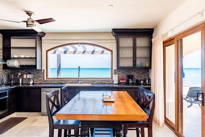 Luxury Villa Photo #19