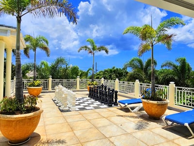 Luxury Villa Photo #12