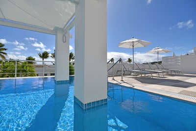 Luxury Villa Photo #4