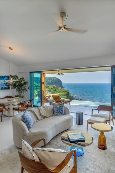 Luxury Villa Photo #2