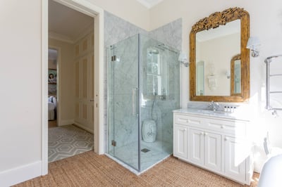 Luxury Villa Photo #15