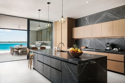 Luxury Villa Photo #22