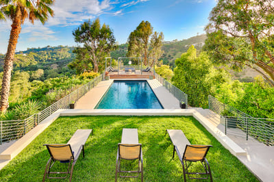 Luxury Villa Photo #6
