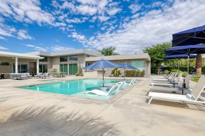 Luxury Villa Photo #31