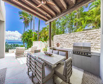 Luxury Villa Photo #17