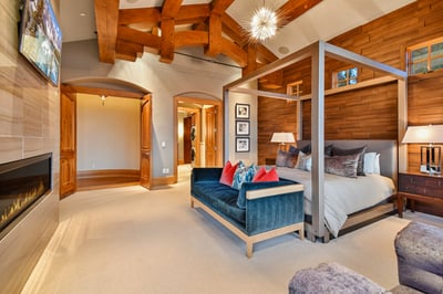 Luxury Villa Photo #46