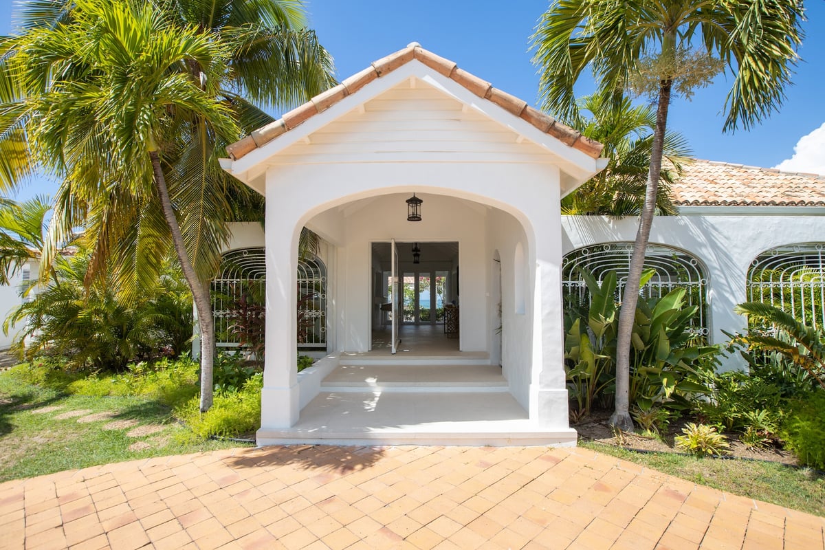Villa Riviera