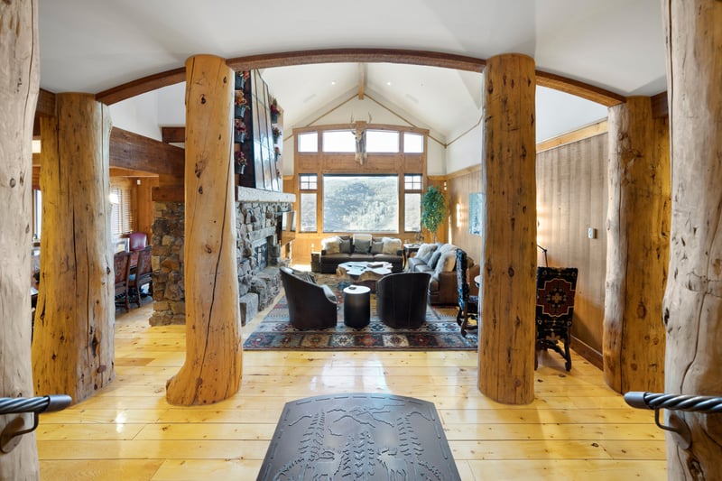 Timber Lodge at the Oaks