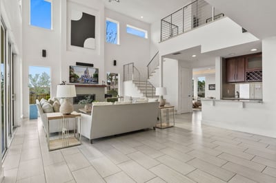 Luxury Villa Photo #13